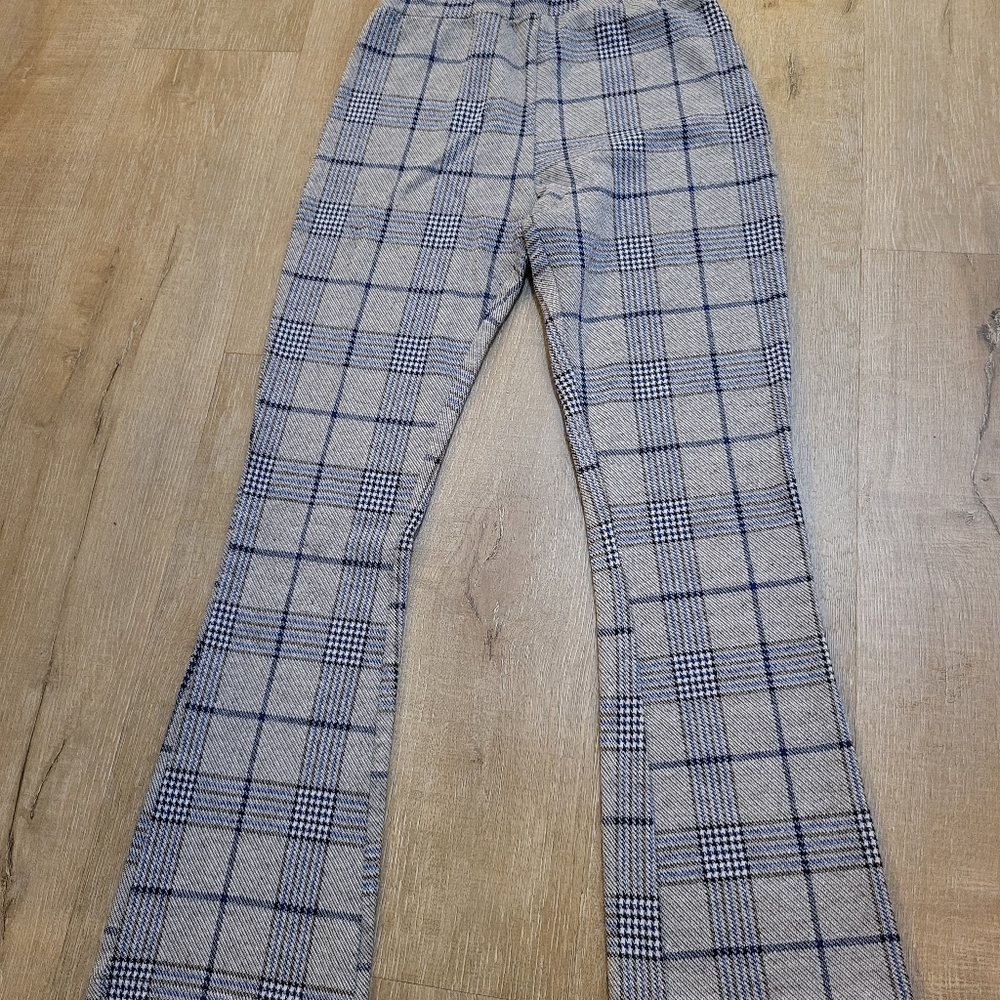 Urban Outfitters Blue & Grey Plaid Leggings Size Medium